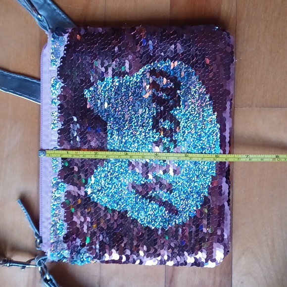 Flippable glittery sequence Meow Purse for small girls 4 to 8 years old. - Picture 12 of 13